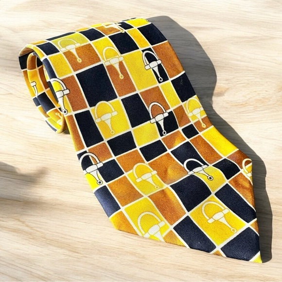 Authentic GUCCI 100% Silk Gold Blue Horse Bit Geometric Neck Tie - Picture 1 of 9